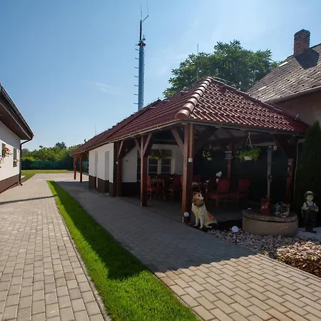 Penzión pre hostí -villa Vintage -apartman Art C 109 Tomasikovo